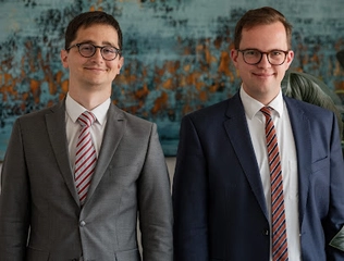 Notar Sebastian Mensch 3 Notare Dr. Dr. Damm & Dr. Mayer