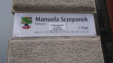 Uwe Liebsch 6 Notarin Manuela Sczeponek